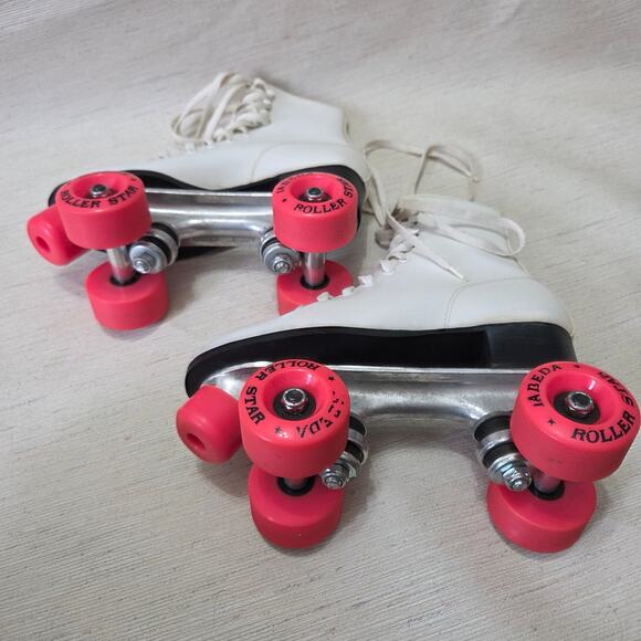 Vintage Roller derby U-965 Roller Star Skates - White Leather Size 6 - Picture 5 of 8